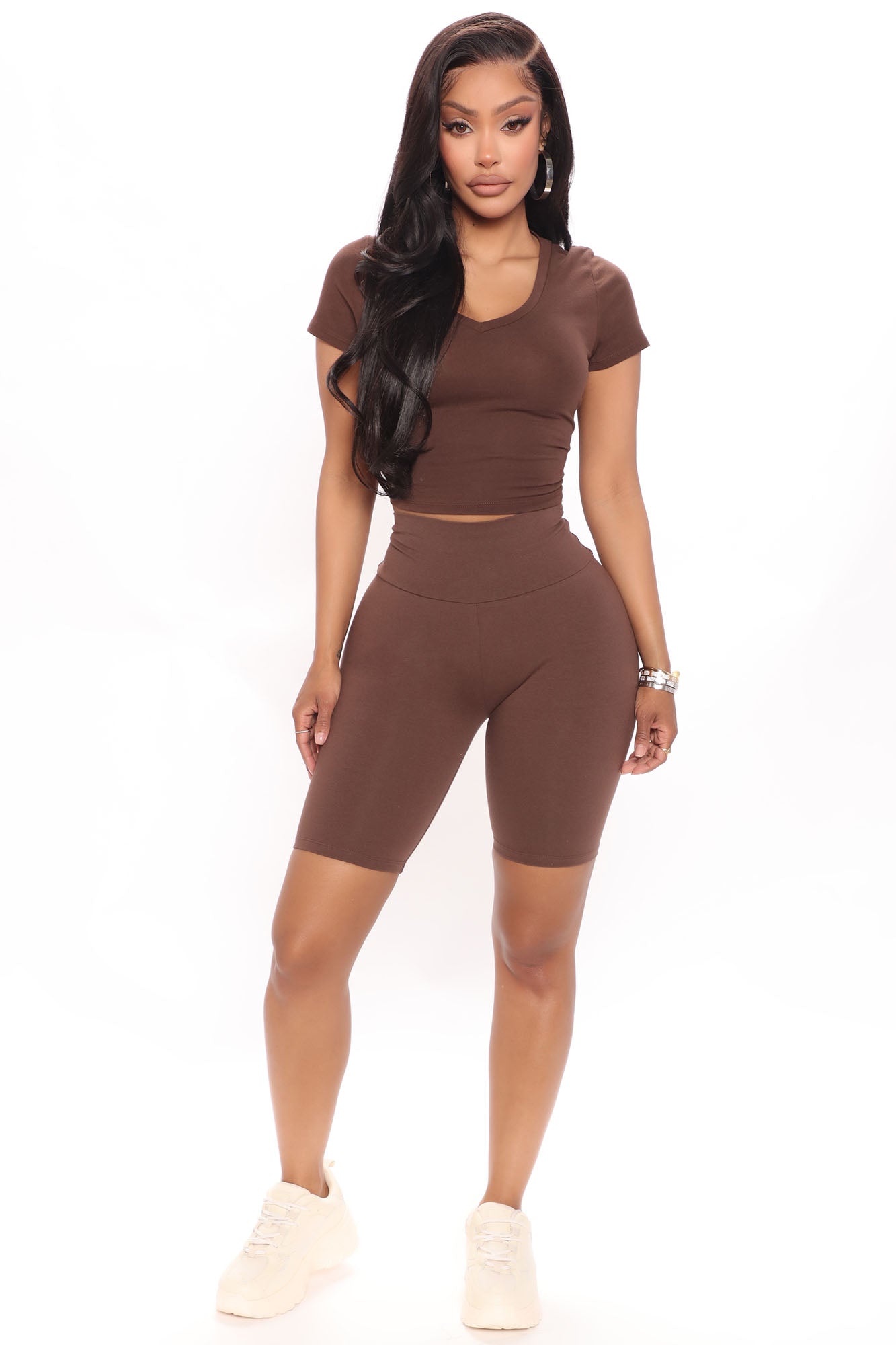 https://cdn.shopify.com/s/files/1/0293/9277/products/02-28-22Studio4_RM_JH_15-25-18_54_72529_Chocolate_1588_EH.jpg?v=1646332041