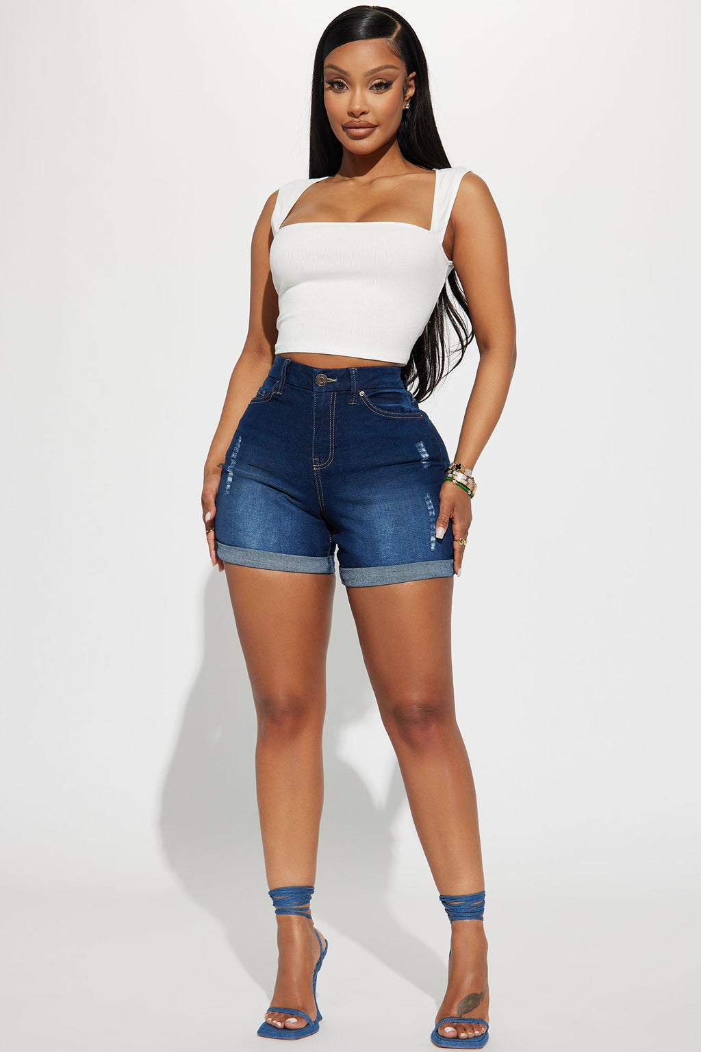 https://cdn.shopify.com/s/files/1/0293/9277/products/02-28-23Studio2_KJ_RL_14-31-27_22_S242841_DarkWash_P_7423_DG.jpg?v=1678240829